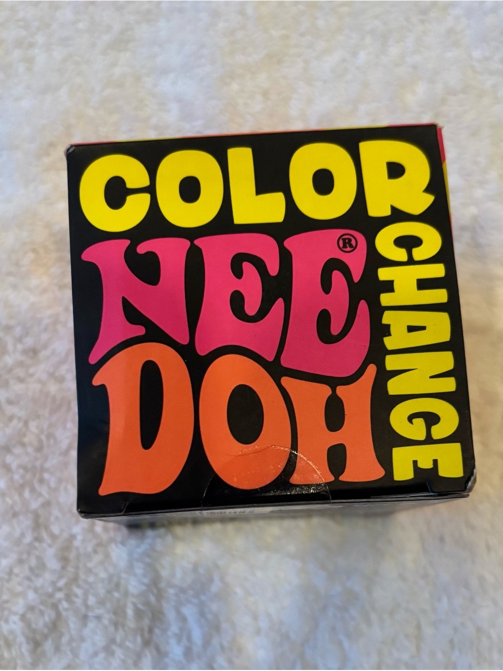 NeeDoh Color Color Change - Yellow to Orange